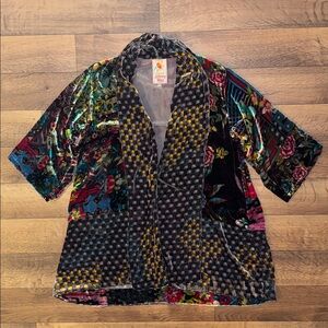 Johnny Was Size Petite Extra Small Velvet Kimono Wrap Jacket Floral Print Artsy